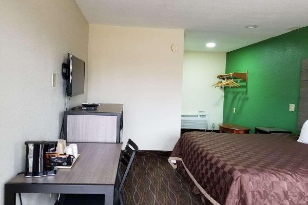 Americas Best Value Inn (Alexandria)